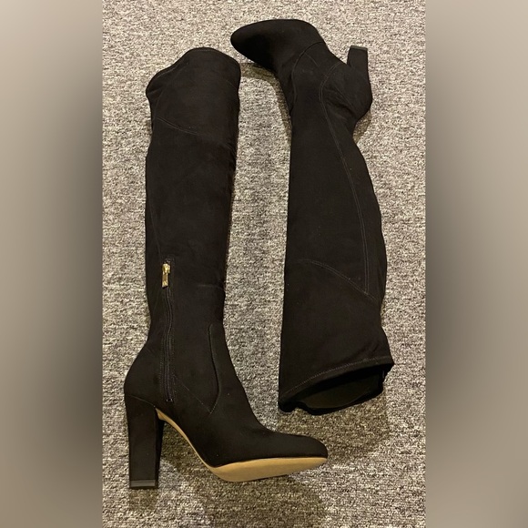 Bottes Ivanka Trump Femme Taille 8 US - Occasion En Daim Noir - Style Bootie élégant